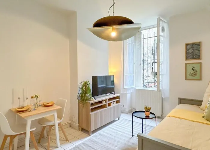 Cosy à Deux Pas Du Canal *